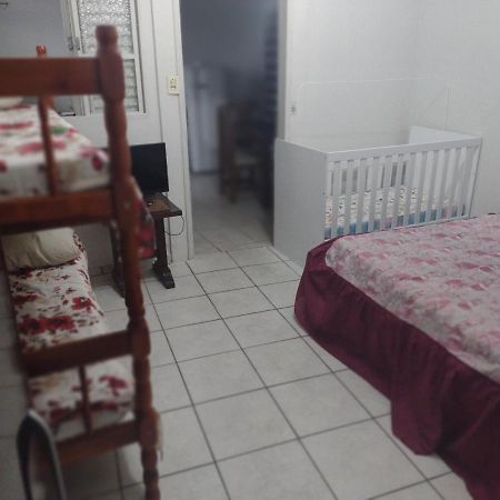 Kitnet Completa Apartman Guaratinguetá Kültér fotó