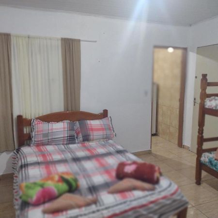 Kitnet Completa Apartman Guaratinguetá Kültér fotó