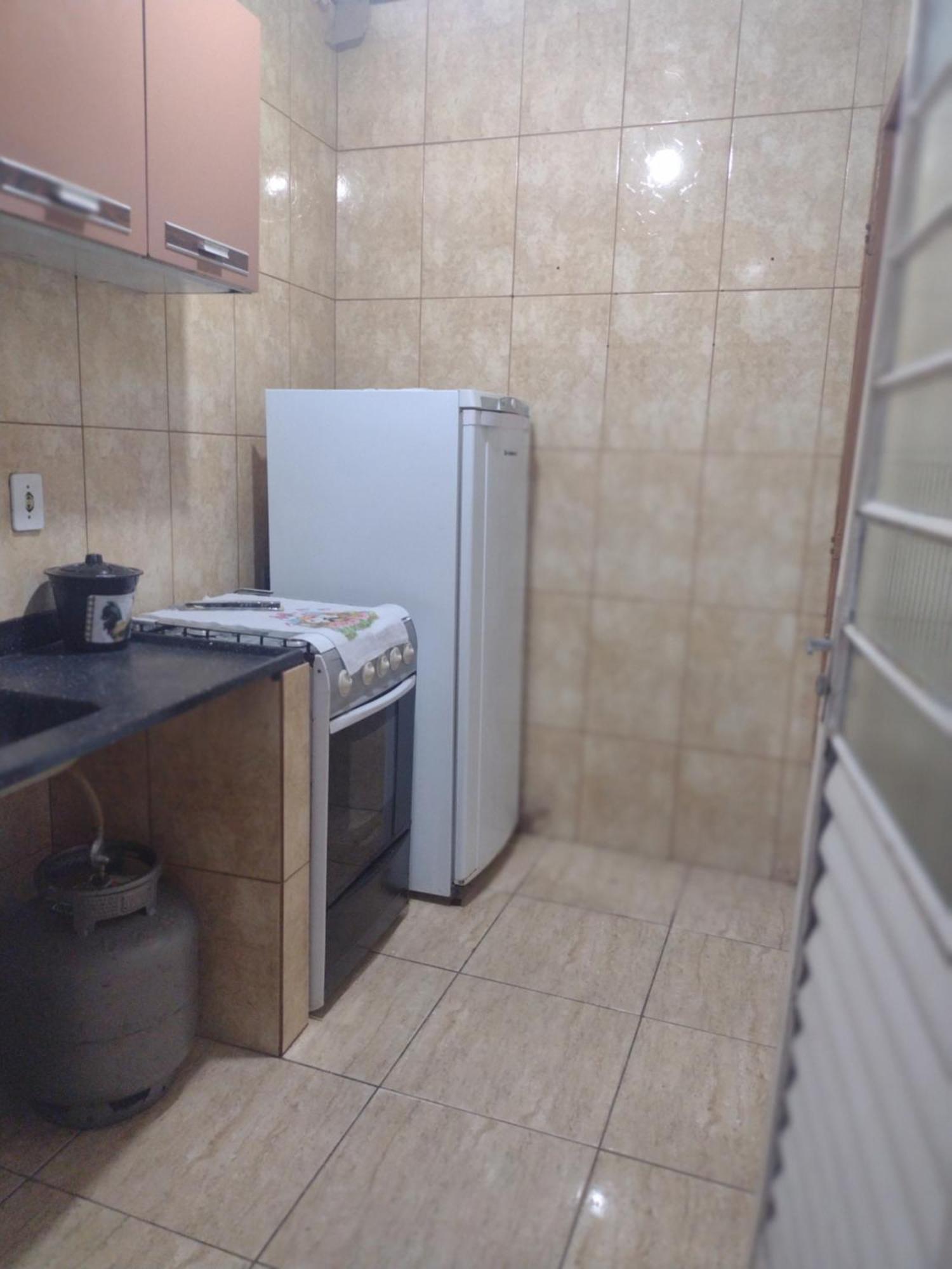 Kitnet Completa Apartman Guaratinguetá Kültér fotó