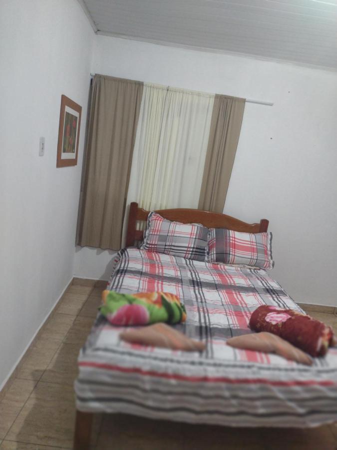 Kitnet Completa Apartman Guaratinguetá Kültér fotó